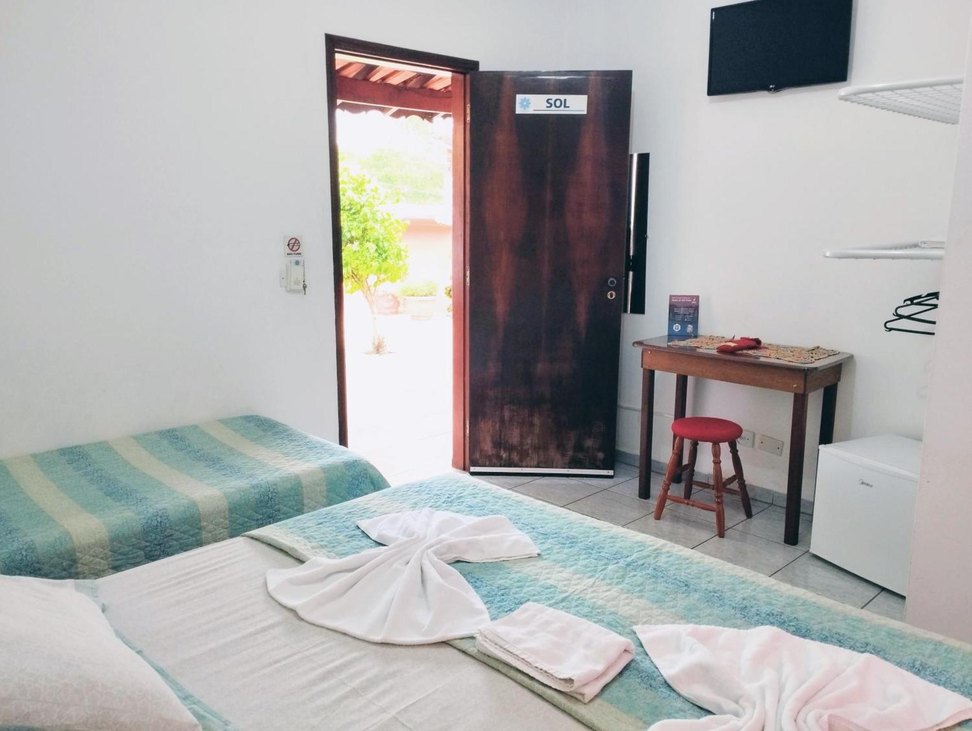 Estrela Da Manha Pousada - Centro De Aguas - Proximo Ao Thermas Aguas de Sao Pedro Ngoại thất bức ảnh